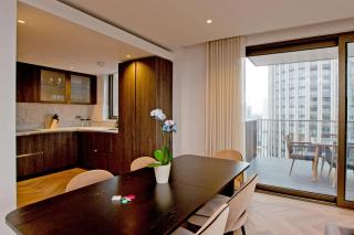 Luxury Living with City Views with Pool and Gym AC - Londra - 8