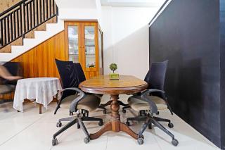 OYO 91322 Jawara Guest House Syariah - Bandung - 4