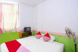 Hotel O Kartika Guest House SyariahNearPantai Stres - 6