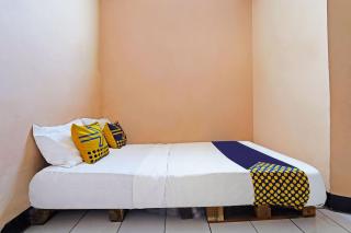 SPOT ON 91367 Rumah Bundo Syariah - Bandung - 9