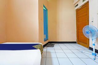 SPOT ON 91367 Rumah Bundo Syariah - Bandung - 3