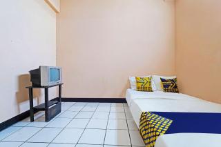 SPOT ON 91367 Rumah Bundo Syariah - Bandung - 0