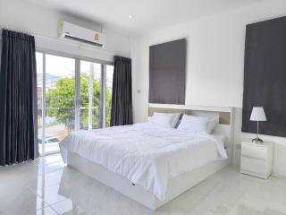 Home Phuket Andaman 3BR - 3