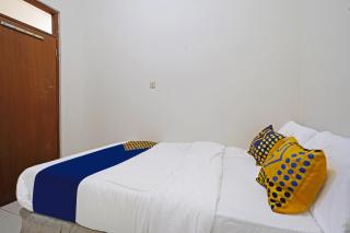 SPOT ON 91394 Pondok Paskal Syariah - Bandung - 2