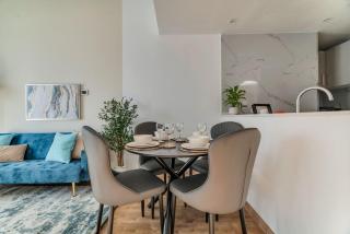 GuestReady - Stylish interiors in Dubai Marina - 1