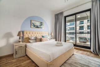 GuestReady - Stylish interiors in Dubai Marina - 9