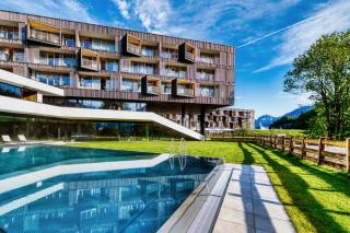 Falkensteiner Family Hotel Montafon - The Leading Hotels of the World - Schruns - 9