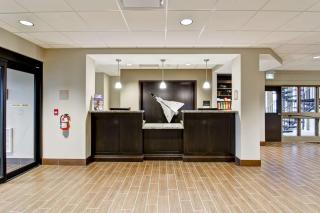 Best Western London Airport Inn & Suites - London - 9