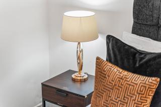 Charming 2-Bed Apartment, at The Postbox, Guests 4, Family-Friendly,Wi-Fi Included - 4