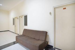 OYO 91508 Ruby Homestay Syariah - Bagongpatar - 5