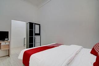 OYO 91505 Elif Homestay Syariah - Pekanbaru - 6