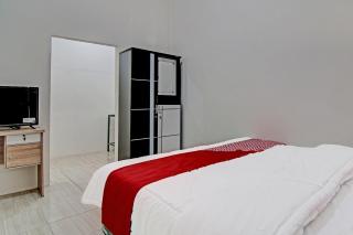 OYO 91505 Elif Homestay Syariah - Pekanbaru - 3
