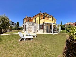 640 - Bellissimo bilocale con portico e giardino al Residence Adamo ed Eva SPIAGGIA WHITE BEACH CLUB inclusa nel prezzo - Marcelli - 0