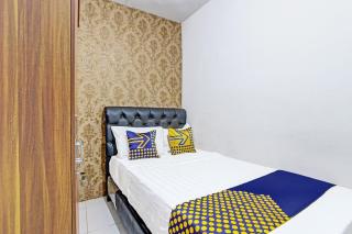 SPOT ON 91521 Mayong Guesthouse - Jepara - 4