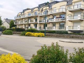 T3 à Sarzeau : Terrasse, Ascenseur, Parking, Internet - FR-1-775-3 - Sarzeau - 2