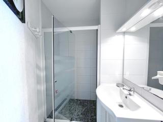 Appartement 2P cabine, face plage, clim, parking privatif - FR-1-338-609 - Sète - 7