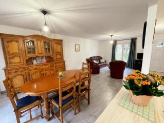 Gîte de plain-pied en Touraine avec grand jardin et parking - FR-1-381-613 - Courcelles-de-Touraine - 4