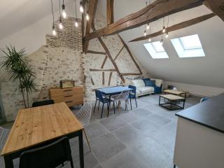 Chambre colorée au centre de Briare, petit-déjeuner inclus - FR-1-590-570 - Briare - 6