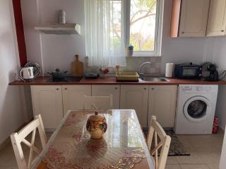 Rianna House - Theologos - 2