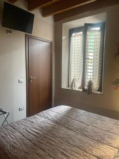 La casa di Enea - Goito - 3