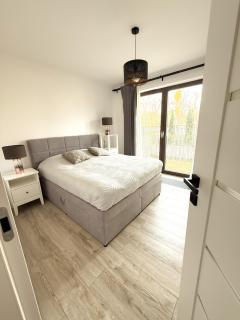 OLIWA Apartament przy Parku SMALL PRIVATE GARDEN AND FREE PARKING - Danzig - 5