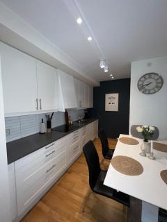 Centrally located apartment - Bergen - 4