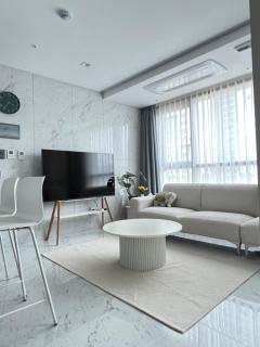 High-end residences near Gangnam - 0