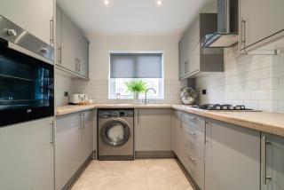 Ty Gwyrdd, 3 bedroom house, sleeps 7, Near Bike Park Wales - Abercanaid - 2