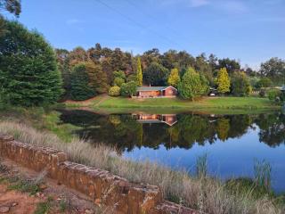 Brentwood Cottage - - 6