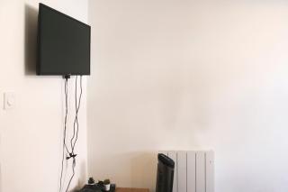 Cozy Studio Perfect for a Stay in Paris - Parijs - 6