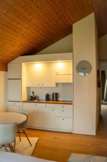 Surfers Lodge with Beach, near Interlaken - Därligen - 5