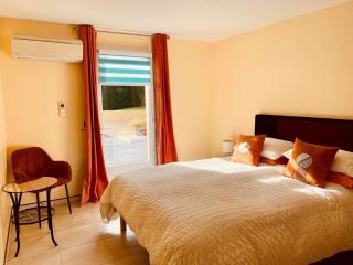 3-Star Tourism Rated Holiday 1 Bedroom Home with Aircon and Private Pool - 40 Mins from Bergerac - 1
