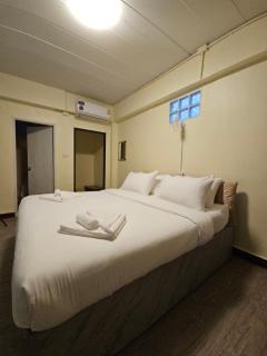 KK Poshtel - - 9