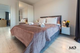 MoHost Pink - Luxurious Mountain View Retreat - Braşov - 8