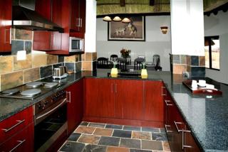 10 Zebula, 4-bedroom house - Warmbaths - 9