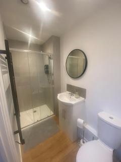 The Nest on the Water - Chichester - 2