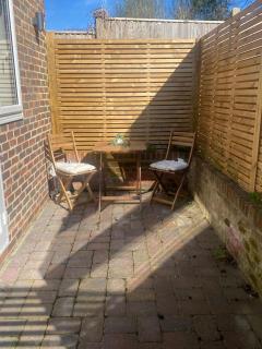 The Nest on the Water - Chichester - 1
