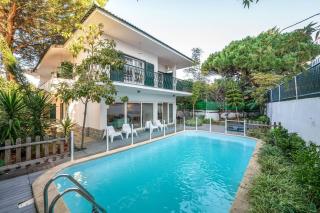 Chic Villa By Beach Pool & Garden Retreat - Carcavelos - 0