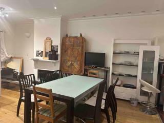 City Cozy room free parking & wifi - 2