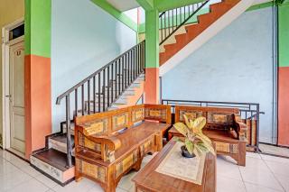 OYO 91572 Kost Esklusif Barokah - Pasuruan - 8
