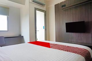 OYO 91593 San San Rooms Apartment Gunung Putri Square - Parungdengdek - 4