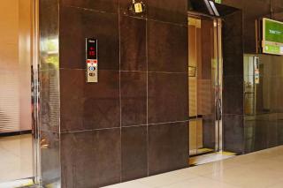 OYO 91593 San San Rooms Apartment Gunung Putri Square - Parungdengdek - 8
