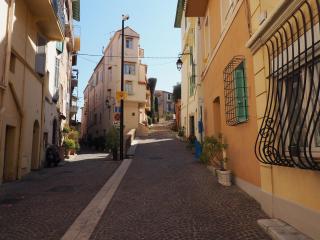 Charmant studio, quartier historique - Cannes - 8