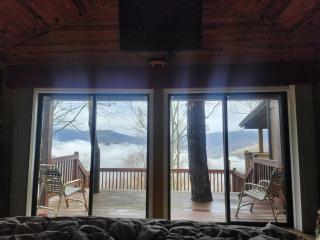Buckhorn Lodge - Maggie Valley - 9