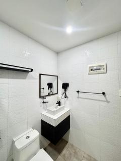 Miami Beach Hotel Boracay - Boracay - 1