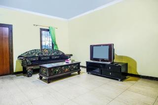 OYO Life 91606 Nadin Guest House Syariah - Garut - 4