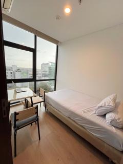 Steph's APT 31 Sudirman Suites Makassar - 7