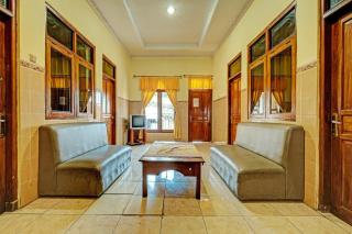 OYO Life 91677 Hotel Citra Dewi 3 - Semarang - 1