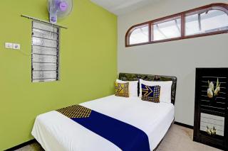 SPOT ON 91716 Kost Yy Syariah - Mojokerto - 6