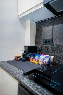Modern Edge Apartment - Oradea - 3